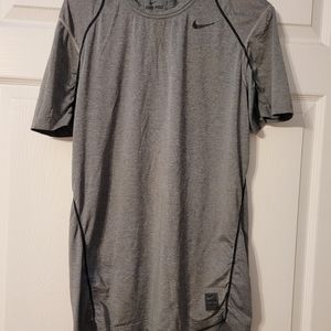 Men's athletic NIKE PRO Dry-Fit T-shirt